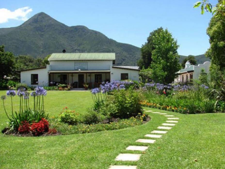 The Village Lodge Stormsrivier Esterno foto