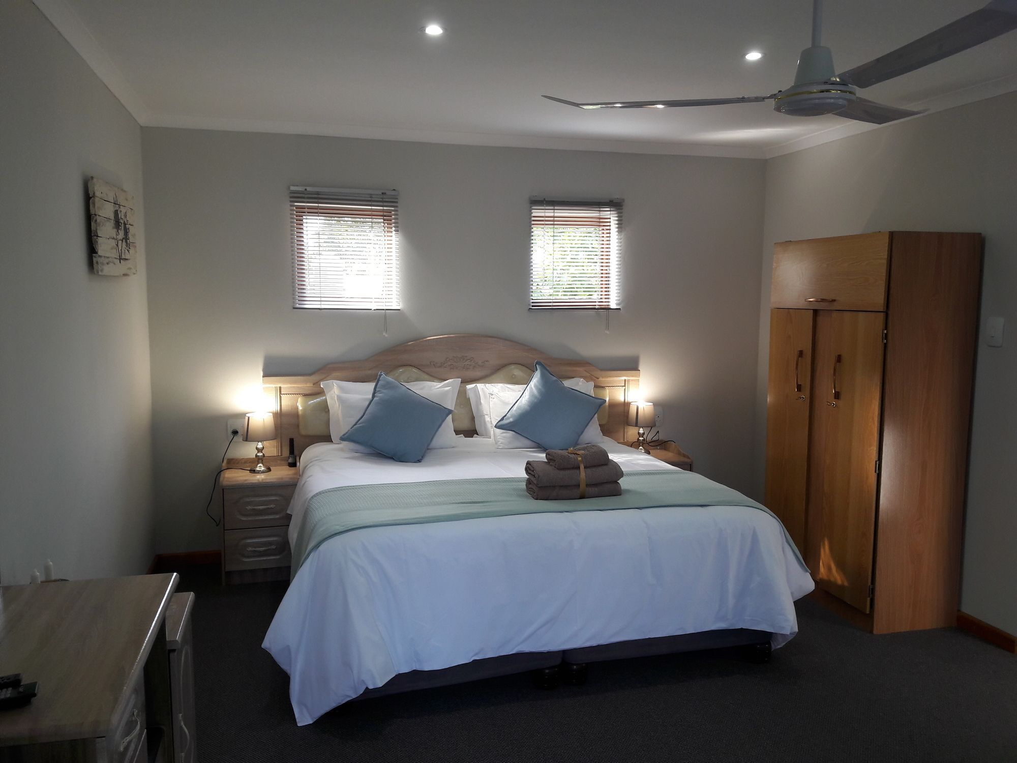 The Village Lodge Stormsrivier Esterno foto